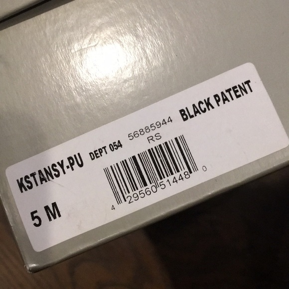 Girls Nordstrom Black Patent Bow Wedges - Picture 6 of 6